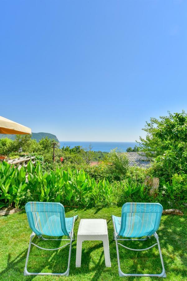 Pataki Guesthouse Petrovac Exterior foto