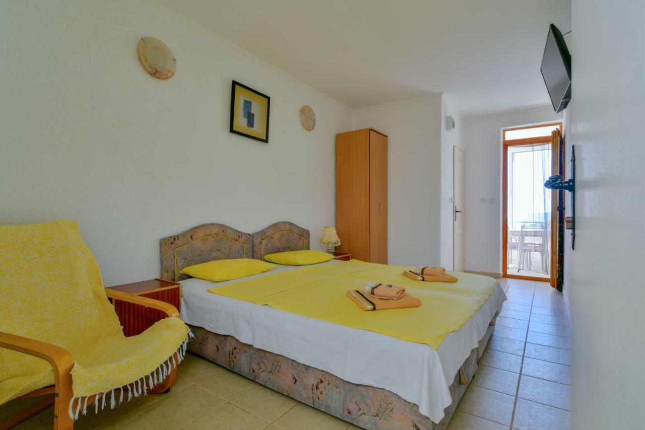 Pataki Guesthouse Petrovac Exterior foto